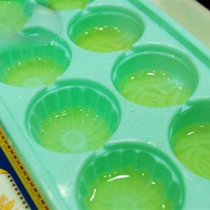 Cách làm rau câu cam nhân bánh flan