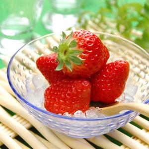 Cách làm rau câu dâu