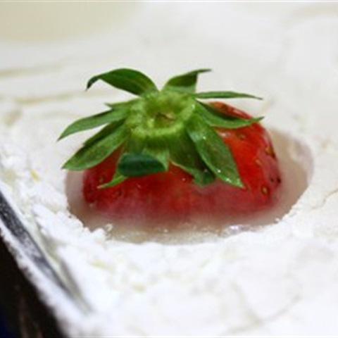 Cách làm rau câu dâu