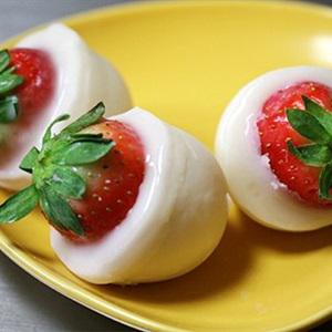 Cách làm rau câu dâu