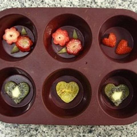 Cách làm rau câu hoa quả hình trái tim