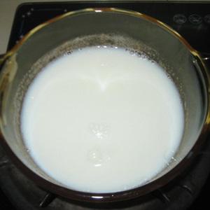 Cách làm rau câu kiwi sữa tươi