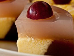 Rau câu nhân bánh flan