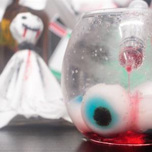 Cách làm rau câu nhãn cầu Halloween