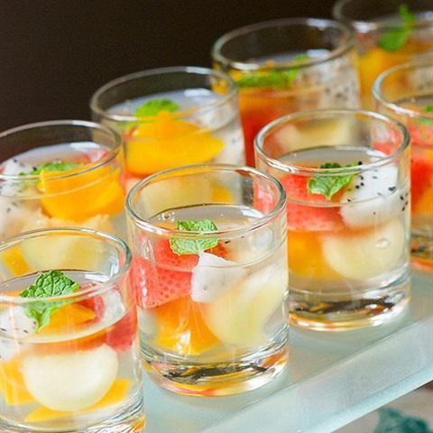 Cách làm rau câu trái cây bạc hà