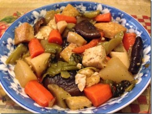 Rau củ thập cẩm kho