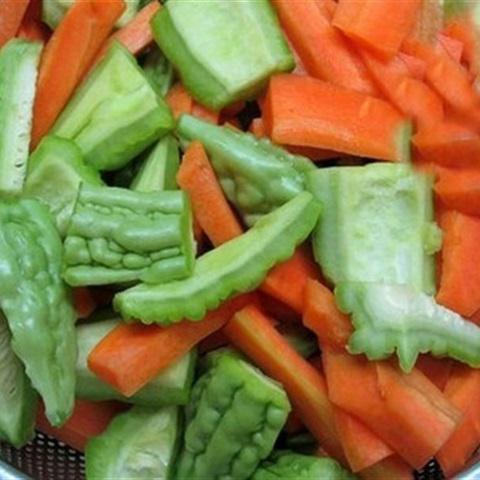 Cách làm rau củ xào đậu hũ chay