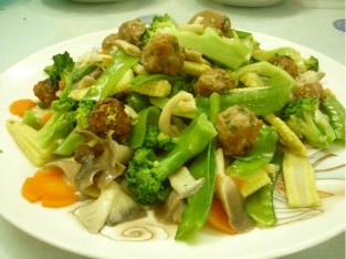 Rau củ xào thập cẩm