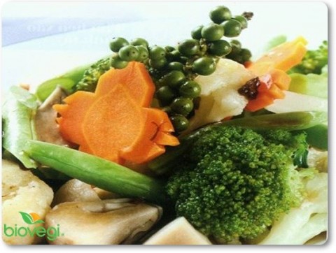 Rau củ xào tiêu xanh