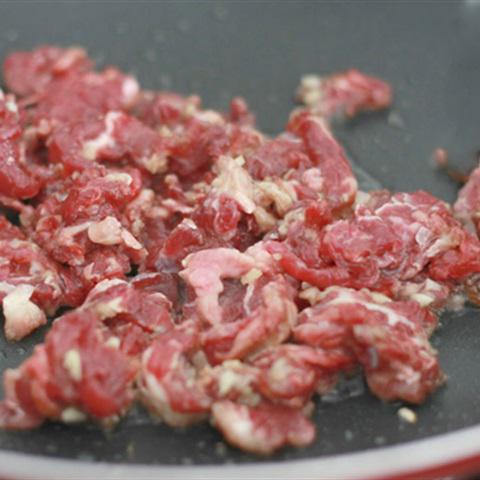 Cách làm rau lang xào thịt bò