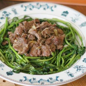 Cách làm rau lang xào thịt bò