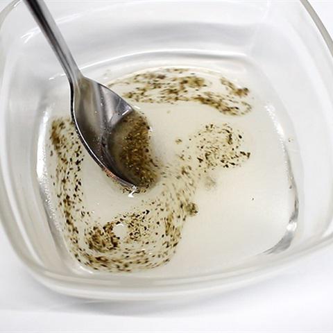 Cách làm rau mầm trộn thịt bò