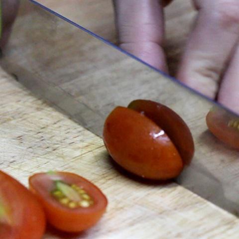 Cách làm rau mầm trộn thịt bò