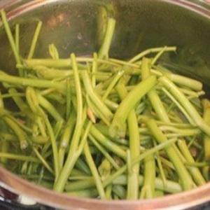 Cách làm rau muống ngâm chua ngọt