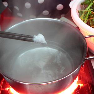 Cách làm rau muống xào chao chay