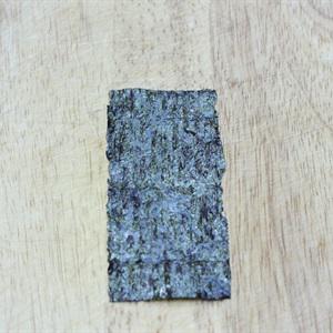 Cách làm rong biển cuộn nấm kim châm