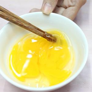 Cách làm rong biển cuộn nấm kim châm