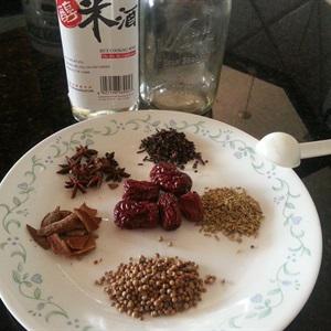 Cách làm rượu Mai Quế Lộ