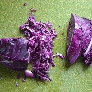 Cách làm sa lát bắp cải