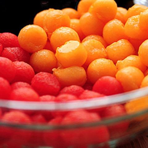 Cách làm sa lát dưa hấu