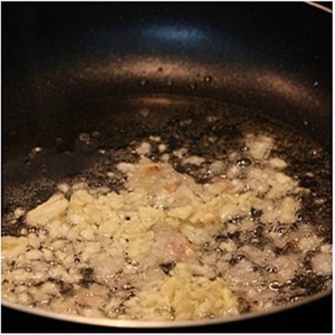 Cách làm sa tế tỏi ớt