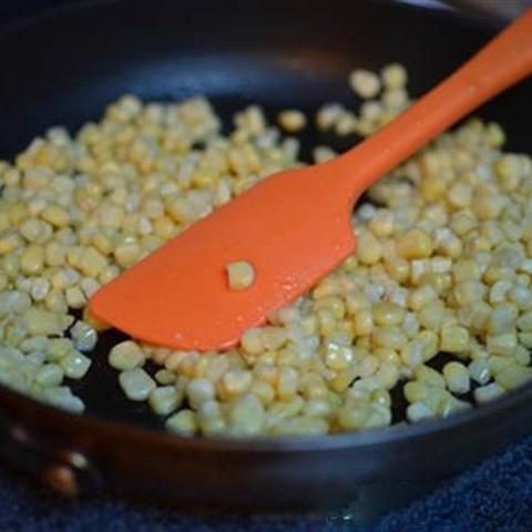 Cách làm salad bắp cải tím trộn bắp