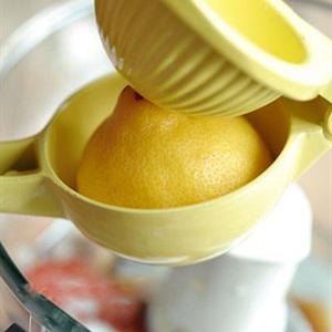 Cách làm salad bắp cải trộn trứng