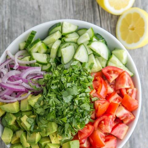 Cách làm salad bơ giảm cân