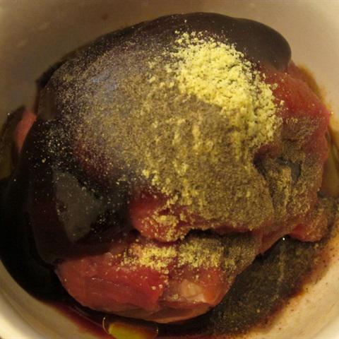 Cách làm salad bò khoai tây chiên