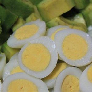 Cách làm salad bơ trứng