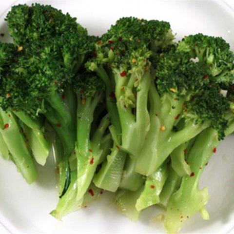 Cách làm salad bông cải xanh