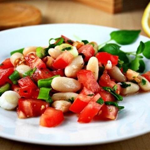 Cách làm salad cà chua đậu ngự
