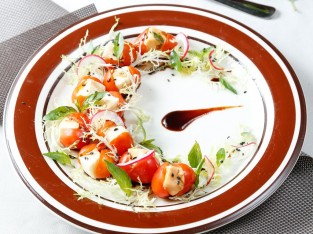 Salad cà chua phô-mai