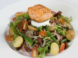 Salad cá hồi