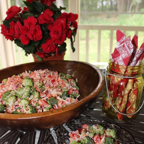 Cách làm salad cà rốt bông cải xanh