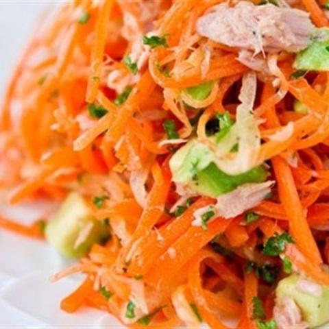Cách làm salad cà rốt cá ngừ