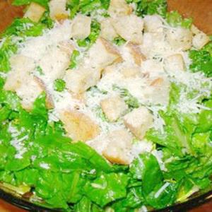Cách làm salad Caesar