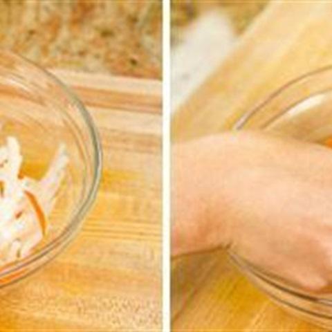 Cách làm salad củ cải cà rốt