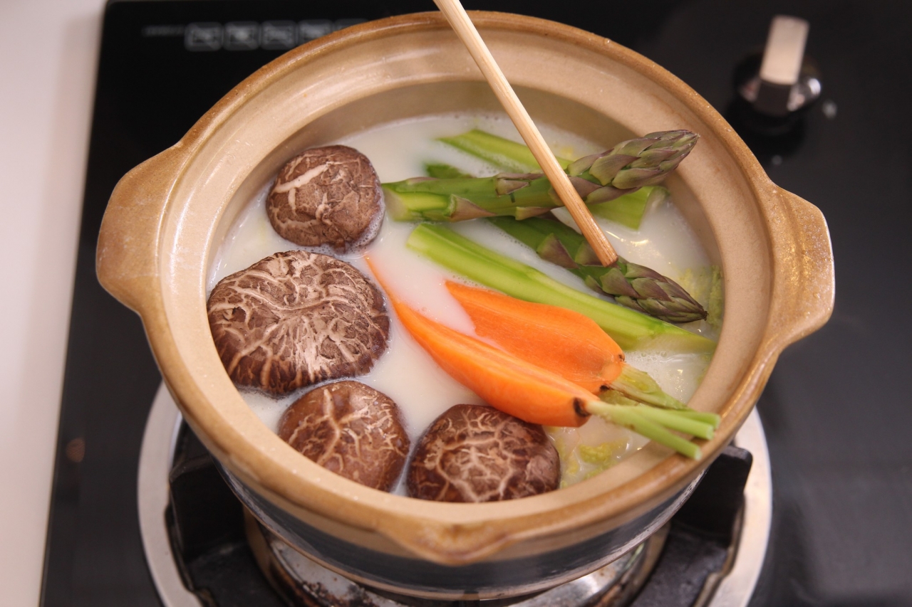 Salad đậu bắp thịt gà áp chảo bổ dưỡng