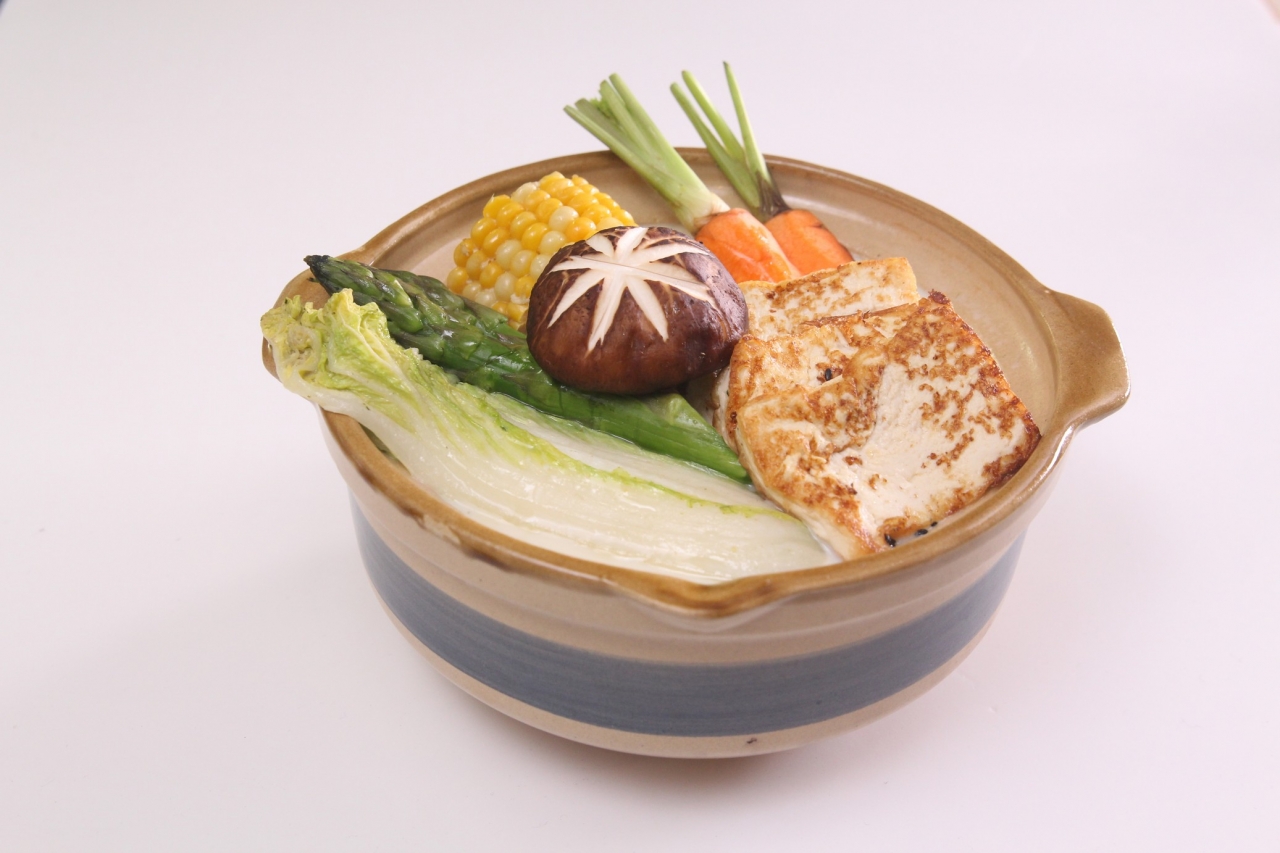 Salad đậu bắp thịt gà áp chảo bổ dưỡng