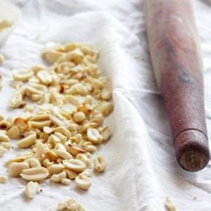 Cách làm salad đậu phộng xoài