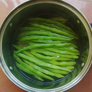 Cách làm salad đậu que