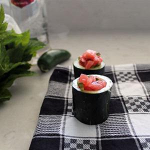 Cách làm salad dưa hấu mix dưa leo