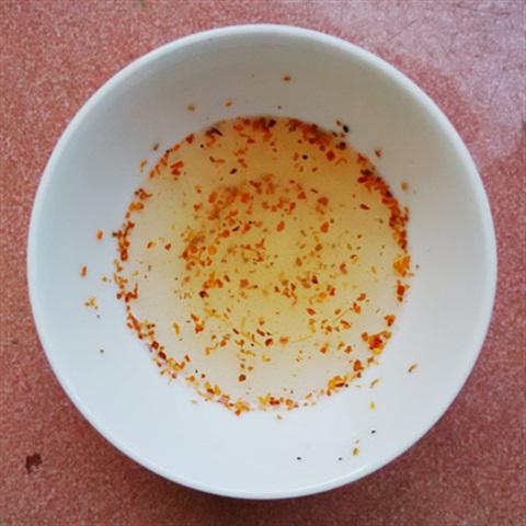 Cách làm salad dưa leo kiểu Thái