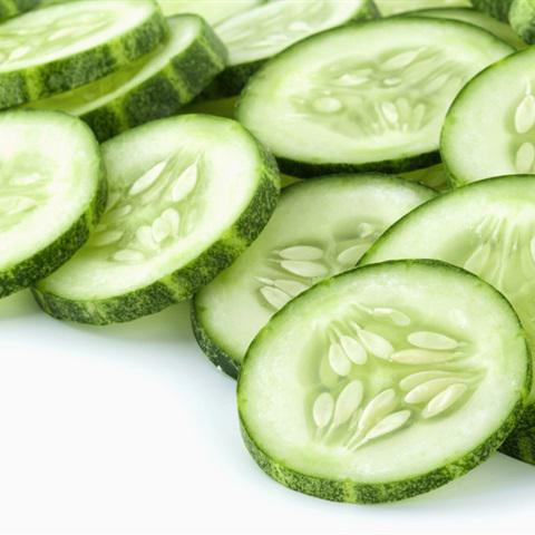 Cách làm salad dưa leo trộn chua cay