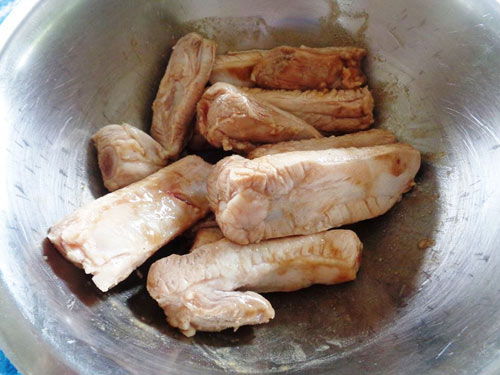 Salad gà nướng lạ miệng thơm ngon cho thân hình luôn mi nhon