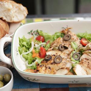 Cách làm salad gà nướng