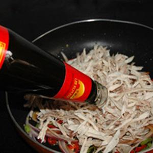 Cách làm salad gà trộn cay