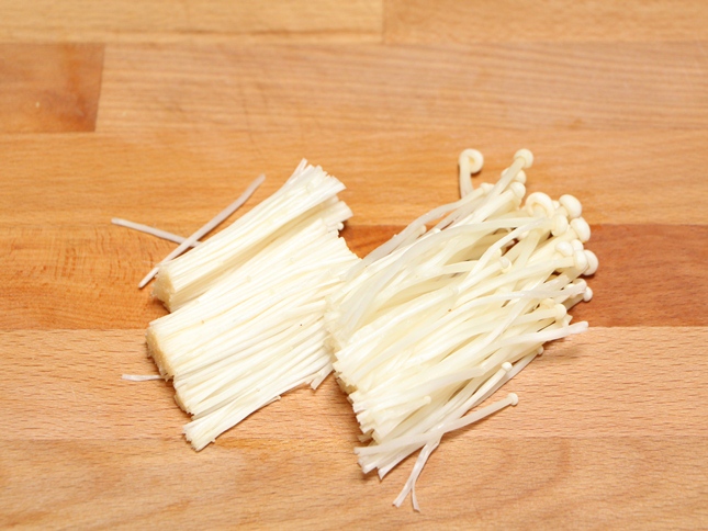 Salad heo gia vị kiểu Thái chua cay ai ăn cùng nghiền