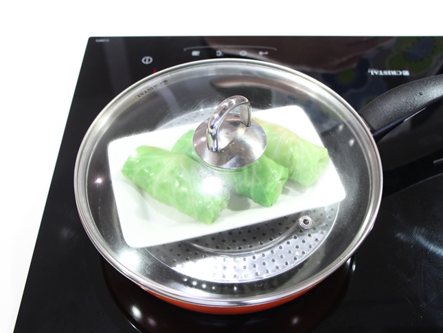 Salad heo gia vị kiểu Thái chua cay ai ăn cùng nghiền